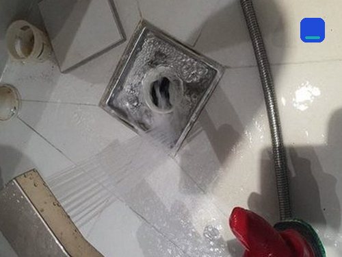 아파트 베란다 배수관 정비 영종구 하수구막힘 아파트 베란다 배수관 정비